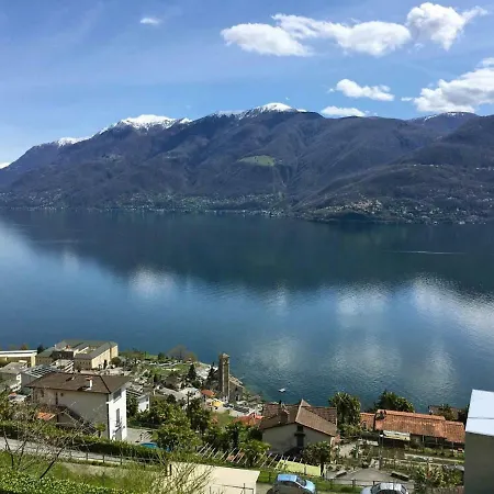 Διαμέρισμα Piodina Tronzano Lago Maggiore